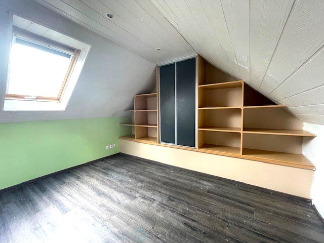 Image No.7-7 Bed Property for sale