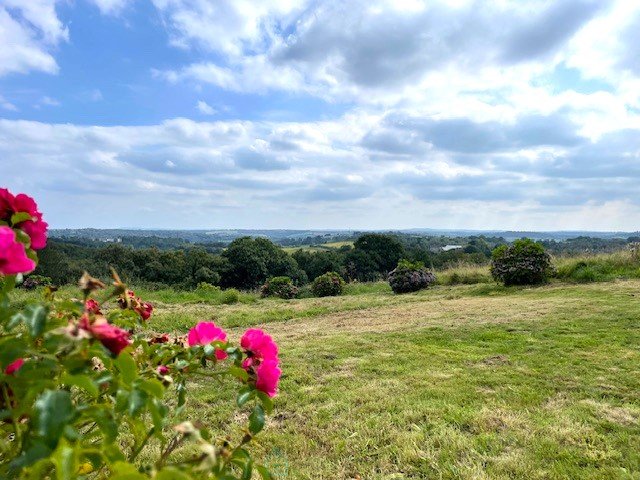 Image No.9-7 Bed Property for sale