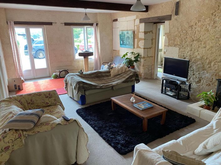 Image No.4-Propriété de 8 chambres à vendre à Cherval