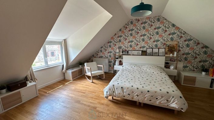 Image No.13-7 Bed Property for sale