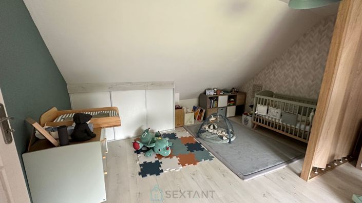 Image No.14-7 Bed Property for sale