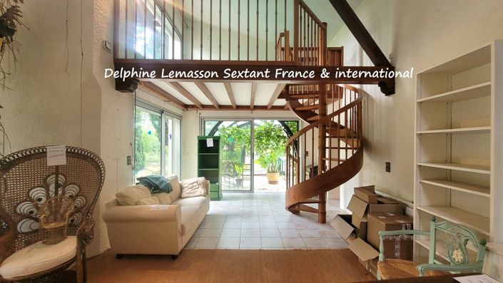 Image No.14-3 Bed Property for sale