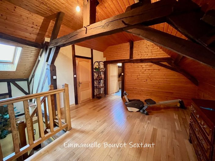 Image No.16-4 Bed Property for sale