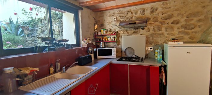 Image No.4-4 Bed Property for sale