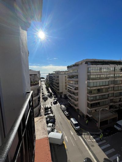 Image No.1-1 Bed Property for sale
