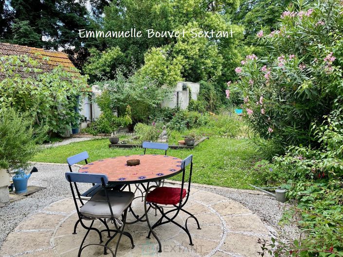 Image No.7-6 Bed Property for sale