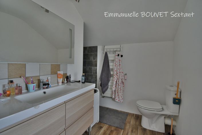 Image No.13-5 Bed Property for sale