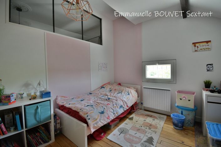 Image No.14-5 Bed Property for sale