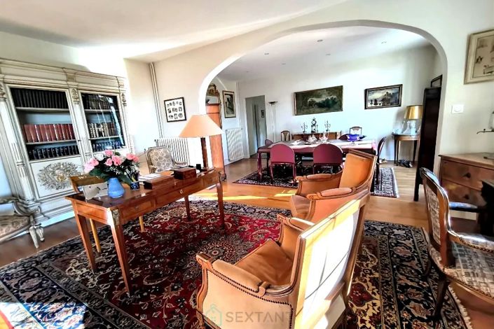 Image No.6-2 Bed House for sale