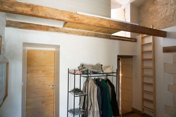 Image No.17-3 Bed Property for sale