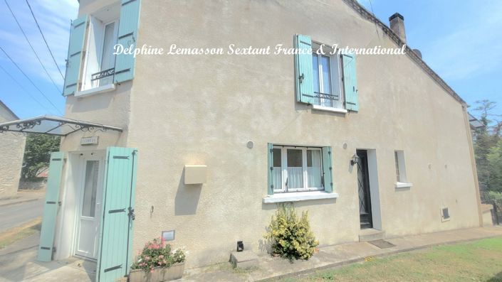 Image No.1-4 Bed Property for sale