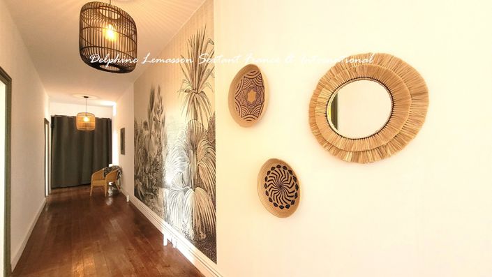 Image No.11-8 Bed Property for sale