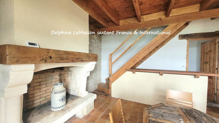 Image No.20-8 Bed Property for sale