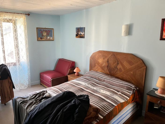 Image No.5-2 Bed Property for sale