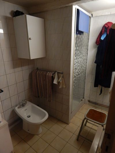 Image No.7-2 Bed Property for sale