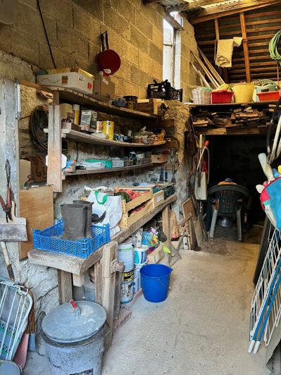 Image No.9-2 Bed Property for sale