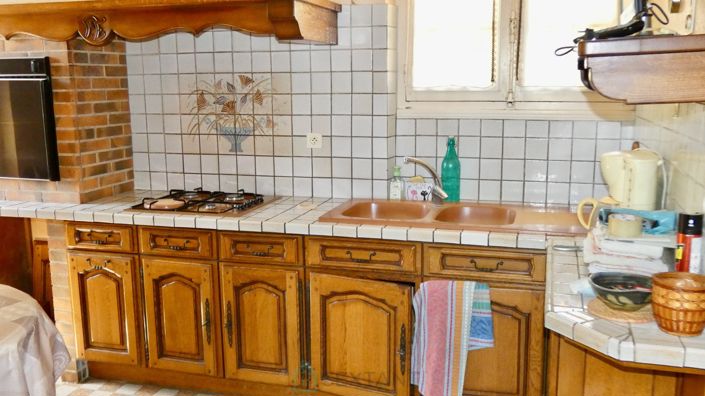 Image No.3-3 Bed Property for sale