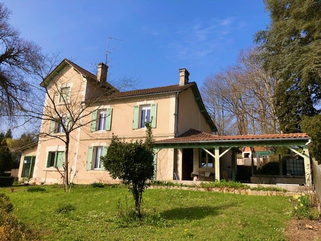 Image No.1-4 Bed Property for sale
