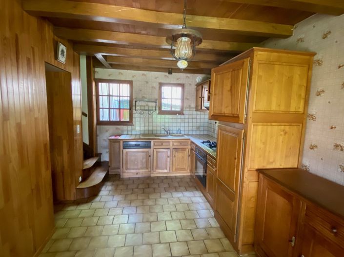 Image No.11-4 Bed Property for sale