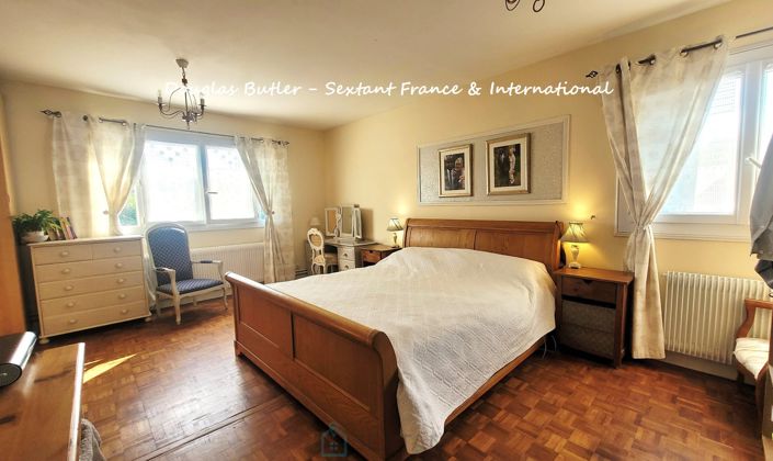 Image No.12-3 Bed House for sale