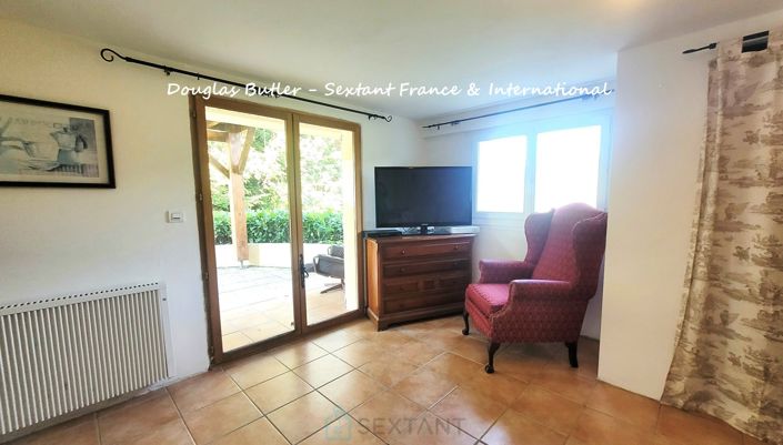 Image No.17-3 Bed House for sale