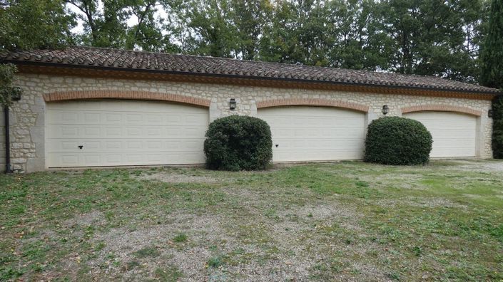 Image No.29-6 Bed Property for sale