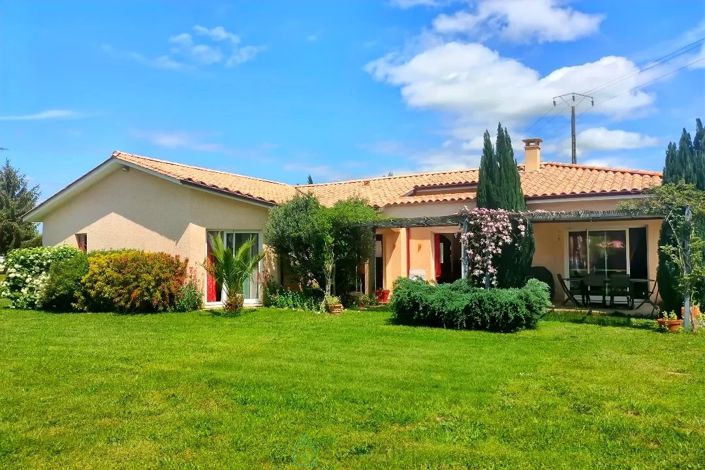 Image No.12-2 Bed House for sale