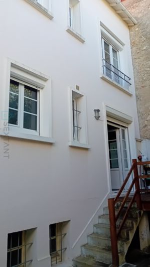 Image No.9-2 Bed Property for sale