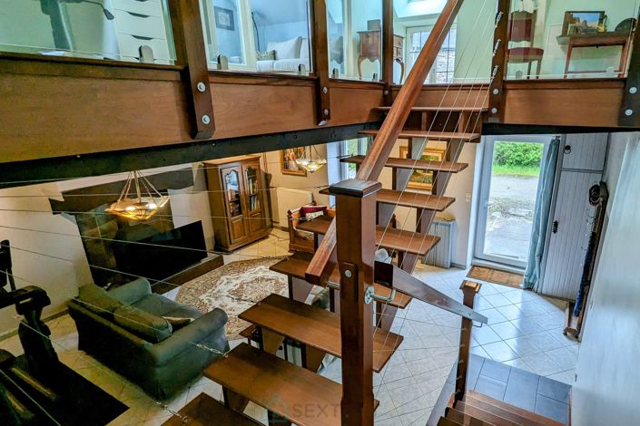 Image No.3-6 Bed Property for sale