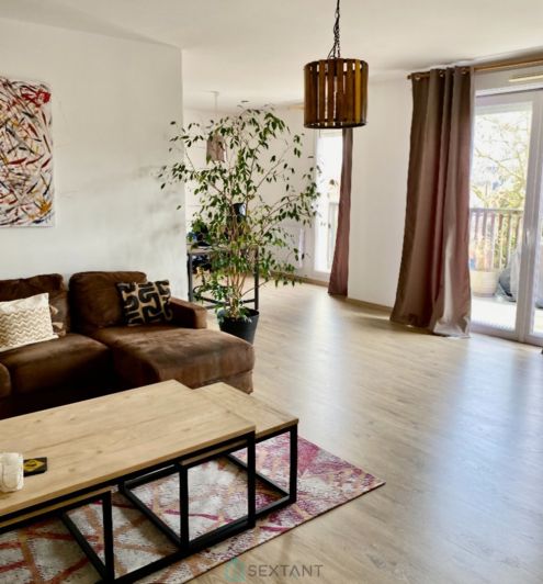 Image No.2-3 Bed Property for sale