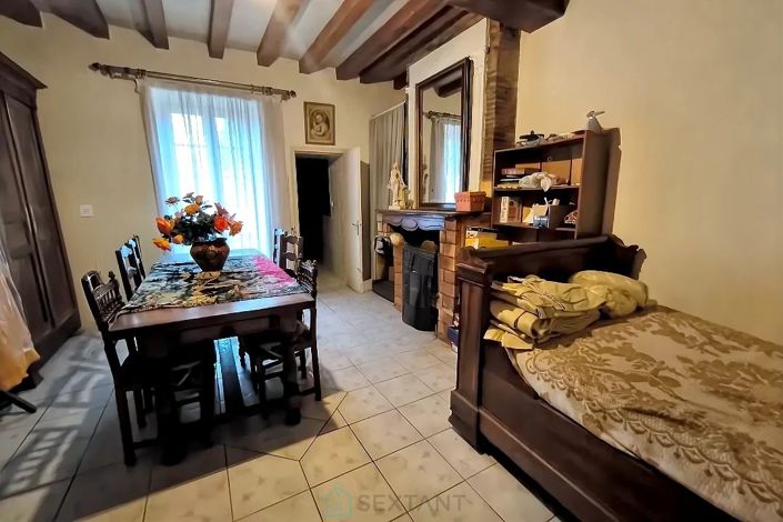 Image No.3-2 Bed House for sale