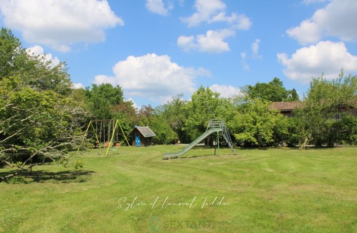 Image No.6-6 Bed House for sale