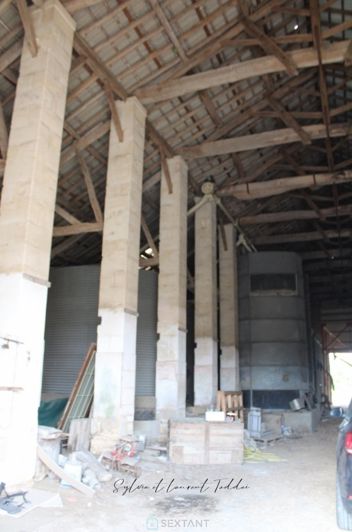 Image No.10-12 Bed Property for sale