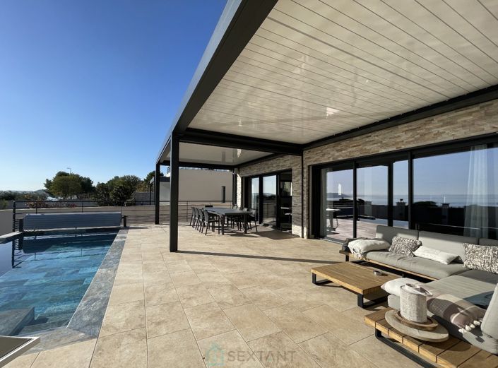 Image No.4-6 Bed Property for sale