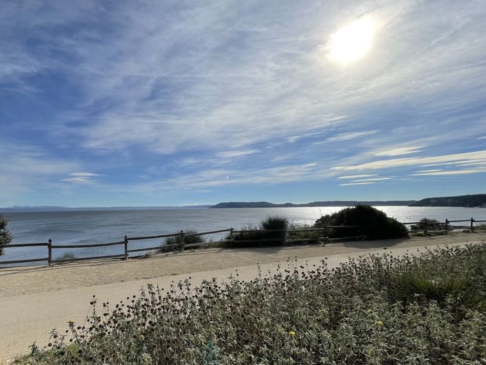 Image No.26-6 Bed Property for sale