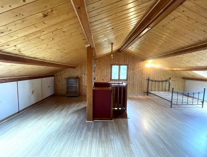 Image No.19-House for sale