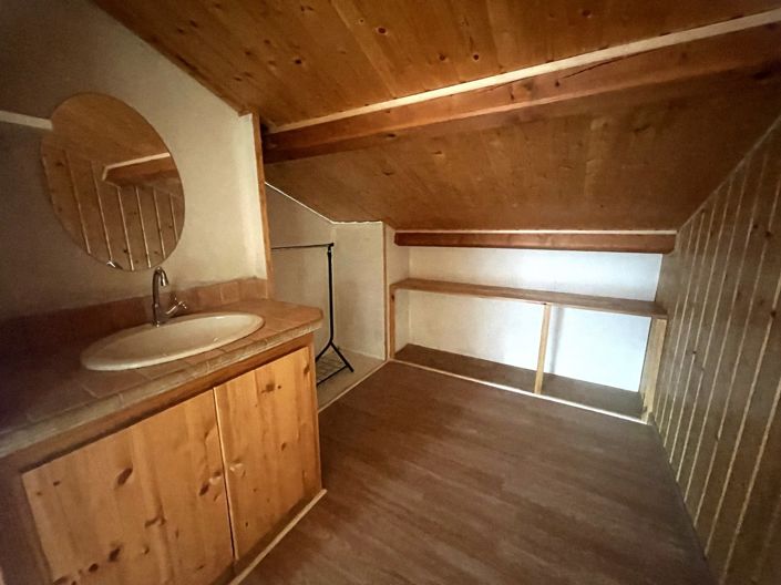 Image No.21-House for sale