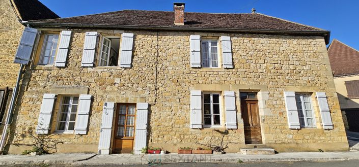 Image No.1-5 Bed House for sale