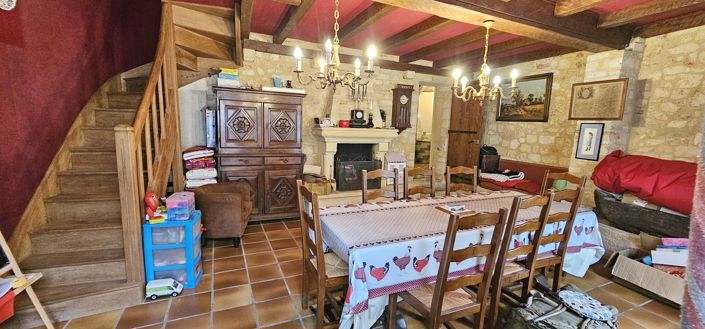 Image No.6-5 Bed House for sale