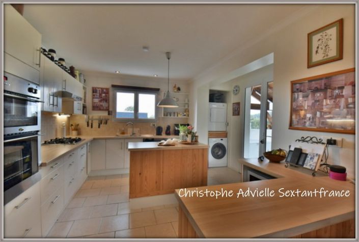 Image No.3-4 Bed Property for sale