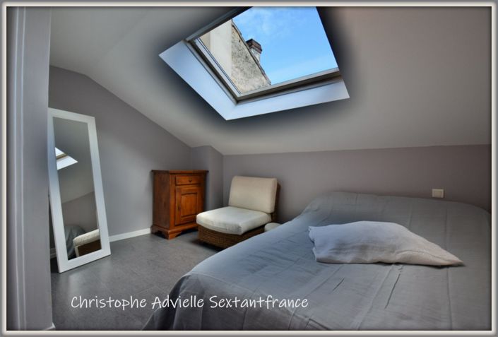 Image No.10-4 Bed Property for sale