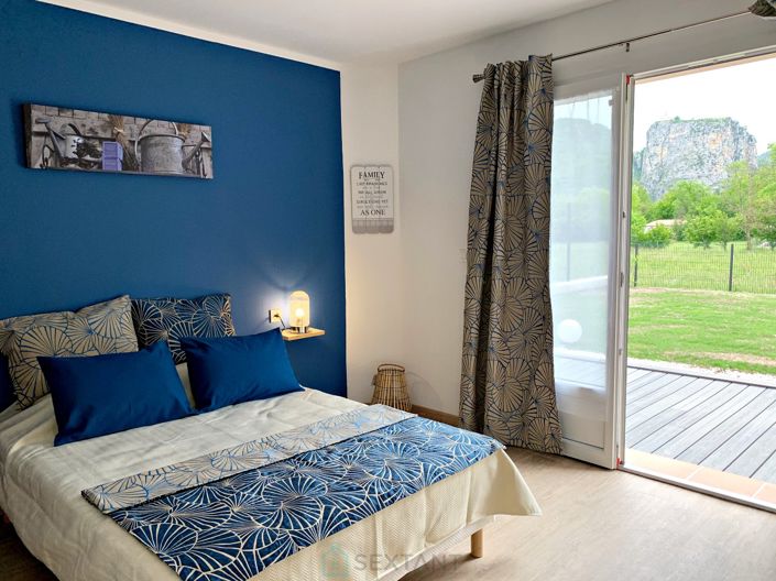 Image No.4-5 Bed Property for sale