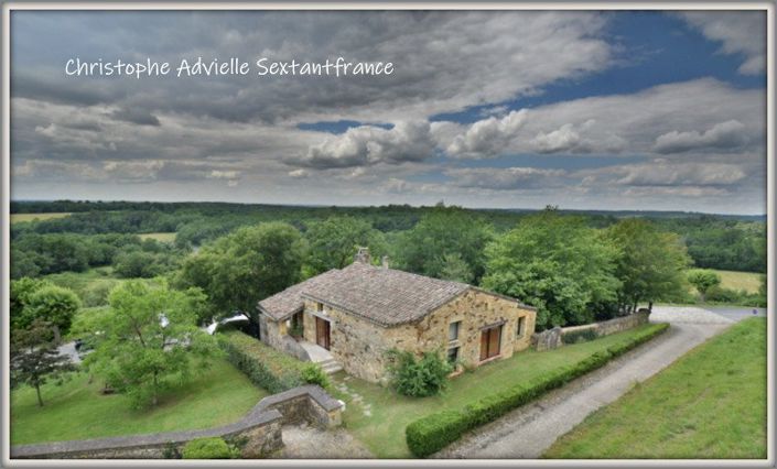 Image No.17-4 Bed Property for sale