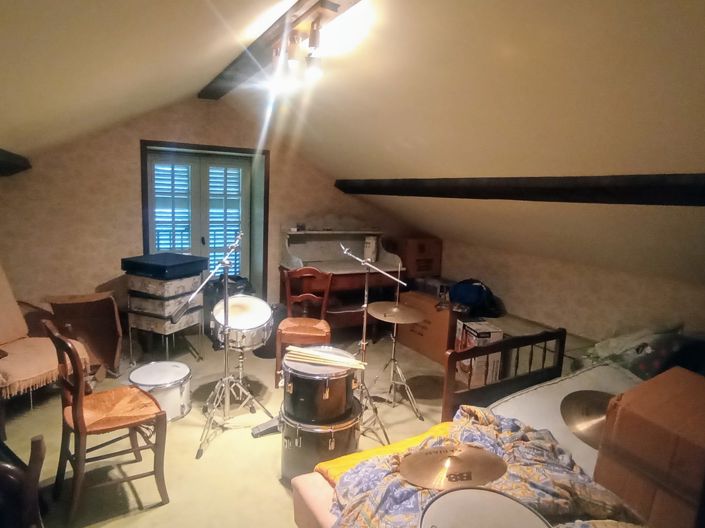 Image No.8-5 Bed Property for sale