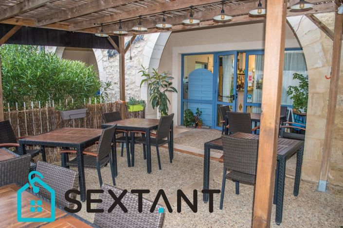 Image No.10-5 Bed Property for sale