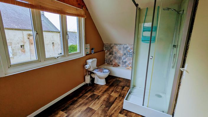 Image No.26-3 Bed Property for sale