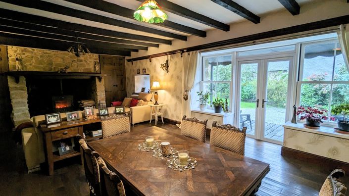 Image No.8-3 Bed Property for sale