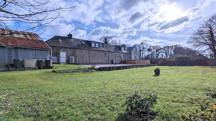 Image No.4-5 Bed Property for sale