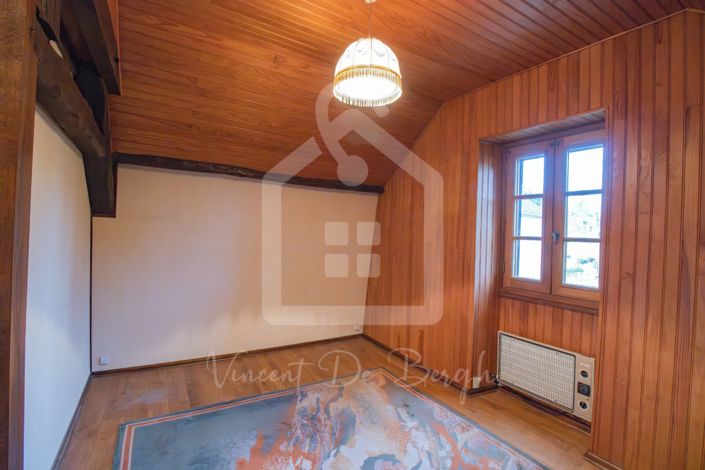 Image No.9-2 Bed House for sale