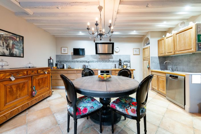 Image No.2-3 Bed Property for sale